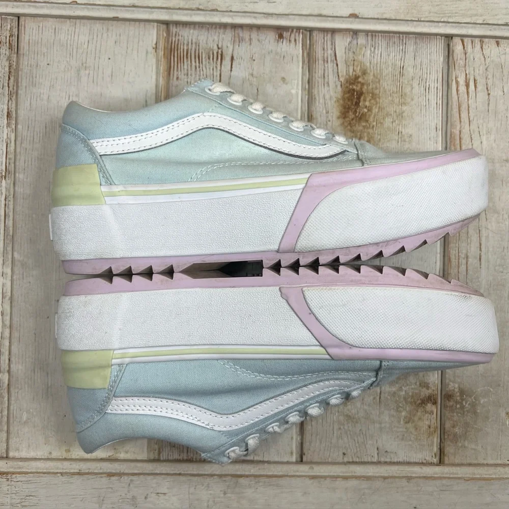 Vans Old Skool Stacked Platform Sneaker - Picture 7 of 13